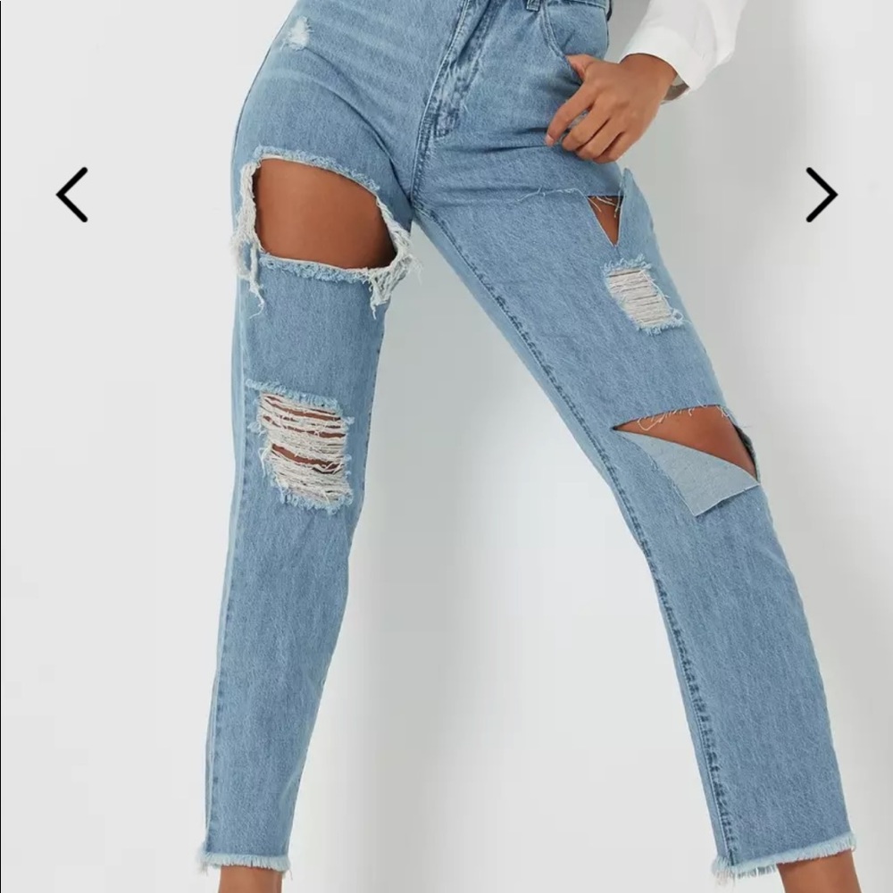 Misguided Riot high rise mom jeans - Picture 2 of 11